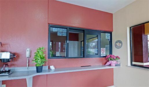 Americas Best Value Inn-Baytown Zewnętrze zdjęcie
