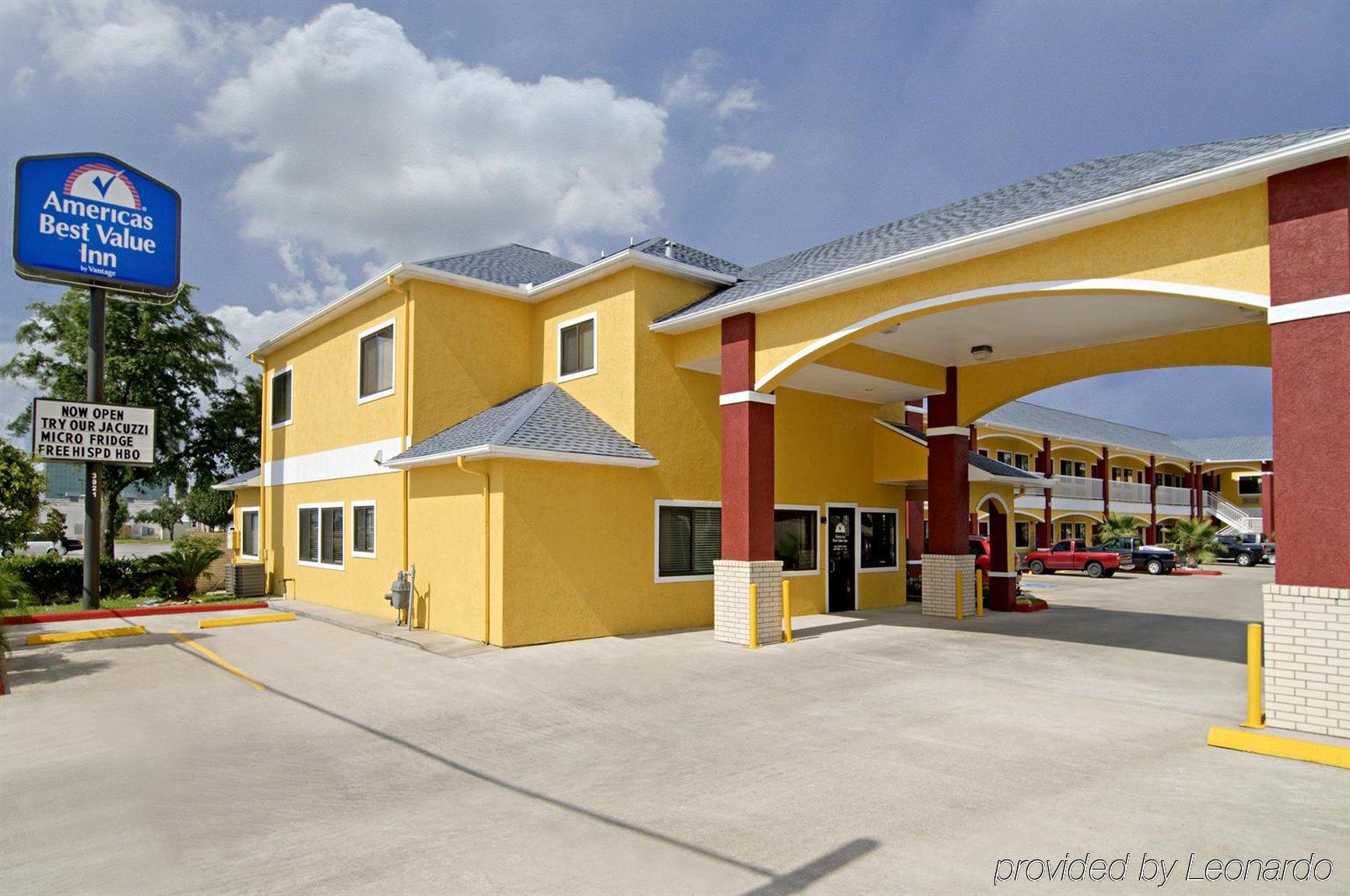 Americas Best Value Inn-Baytown Zewnętrze zdjęcie
